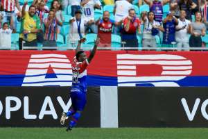 Ex-Corinthians, Mendoza comemora seguência e projeta grande 2º turno para o Bahia