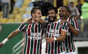Abel celebra vitória difícil do Fluminense e exalta Henrique Dourado