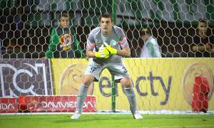 São Paulo pode contratar goleiro campeão da Libertadores por R$ 8 mi