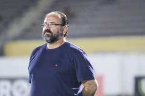 Copa Paulista: Técnico da Ferroviária considera 'saudável' briga pela ponta