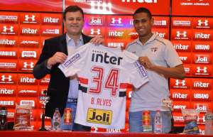 Apresentado no São Paulo, Bruno Alves diz estar pronto para estrear no clássico