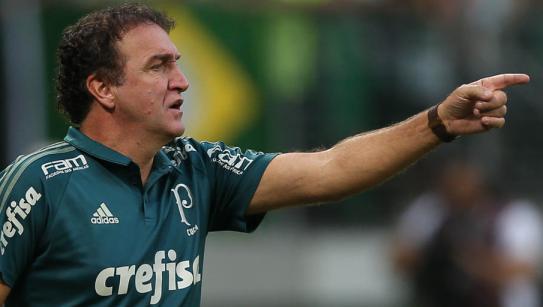 Cuca pode ser demitido se perder o clássico em casa