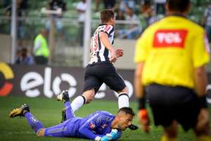 Micale avisa que só vitória pode devolver tranquilidade ao Atlético-MG