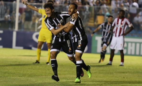 Lima marcou o gol da vitória e Éverson defendeu pênalti pelo Ceará. Foto: Lucas Moraes - Ceará Sporting