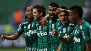 Tchê Tchê afirma que Felipe Melo tem bom relacionamento com o elenco do Palmeiras