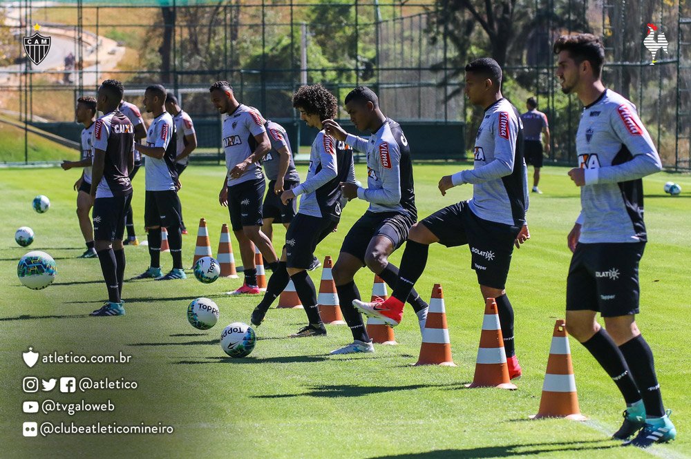 Atlético-MG deve ter dupla de ataque com Fred e Robinho