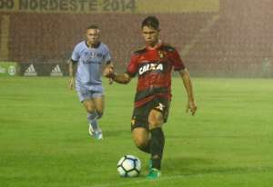 Ex-São Paulo, Osvaldo se espelha em 'jogo histórico' para Sport passar pelo Grêmio no Sul