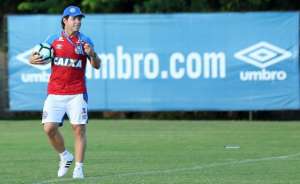 Após 'não' de Baptista, Bahia efetiva Preto Casagrande como treinador