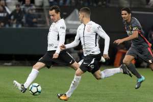 Com multinacionais de olho, Corinthians fica próximo de ter novo patrocinador