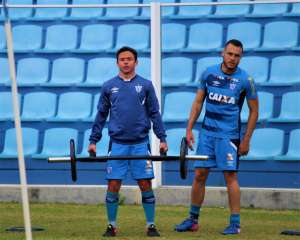 Pedro Castro fala em perda de ritmo, mas pede para Avaí aproveitar a pausa