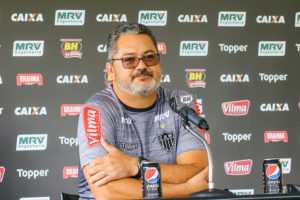 Micale relaciona titulares, mas faz mistério no Atlético-MG