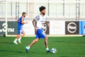 Novo reforço, volante Cristian já participa de treino no Grêmio