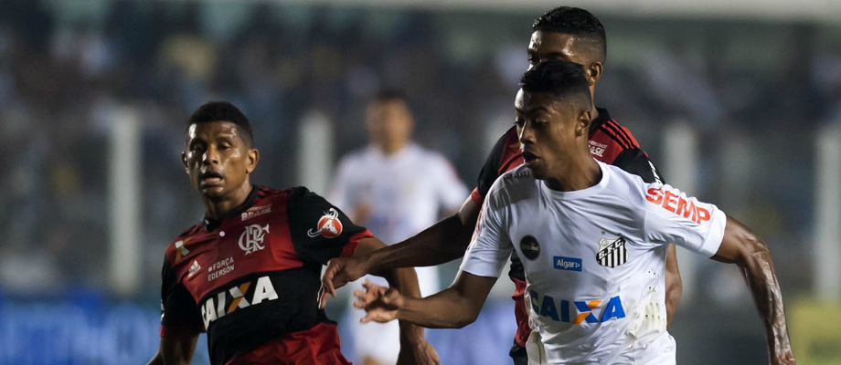 Bruno Henrique defende atacantes do Santos por escassez de gols no Brasileirão