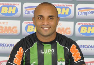 Série B: Londrina contrata Ricardinho, ex-meia da Ponte Preta