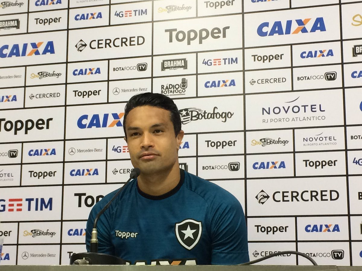 Dudu Cearense promete Botafogo com postura diferente em clássico