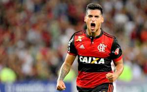 Trauco comemora arrancada do Peru nas Eliminatórias Sul-Americanas