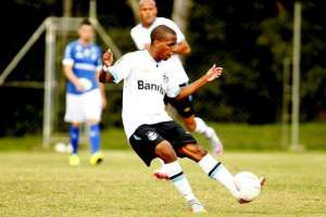 Série B: Figueirense contrata Ty, atacante encostado no Grêmio
