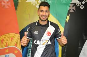 Andrés Ríos quer se firmar no Vasco como centroavante e promete gols