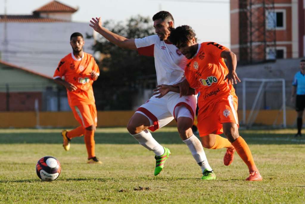Atibaia e Desportivo Brasil se enfrentam nesta sexta-feira. (Foto: Divulgação)