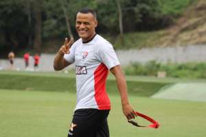 Patric pede comprometimento do Vitória e promete caldeirão contra Flu