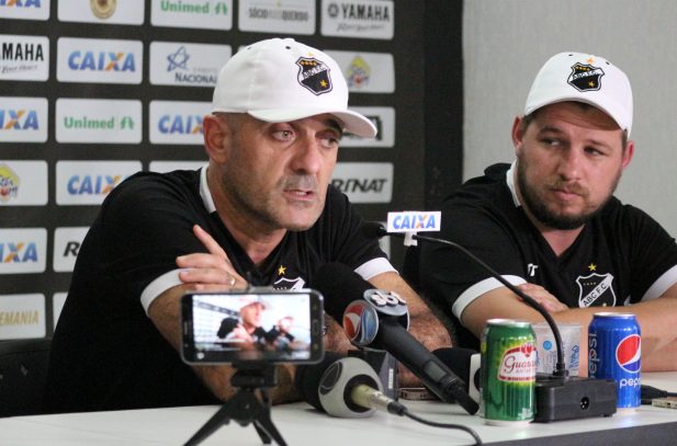 Série B: Antes da estreia, Itamar Schülle recebe elogios de líder do ABC