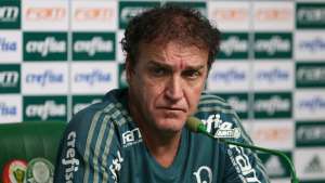 Cuca diz que não tem mágoa de Felipe Melo, mas jogador não tem data para atuar