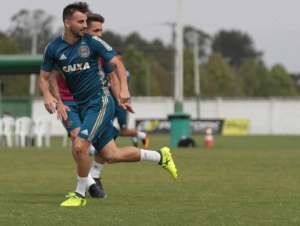 Atlético-PR x Coritiba - Com objetivos opostos, Atlétiba promete ser de tirar o fôlego
