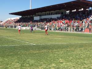 Futebol Sustentável lota estádio, mas União Mogi e Manthiqueira ficam no empate