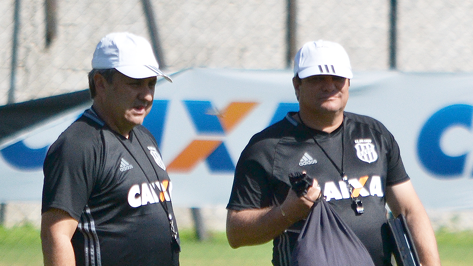 Auxiliar de Kleina confirma Ponte Preta com força total na Sul-Americana