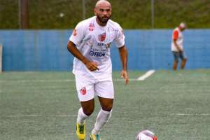 Copa Paulista: Meia comemora gol do meio de campo que salvou o Taboão da Serra