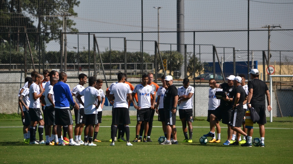 Gilson Kleina promete Ponte Preta com ‘força máxima’ na Sul-Americana