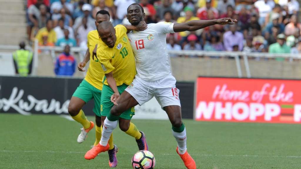 A decisão de anular o confronto entre África do Sul e Senegal e ordenar a sua repetição é a primeira da Fifa por causa de manipulação