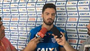 Zagueiro Airton destaca boa fase do Avaí do segundo turno do Brasileirão