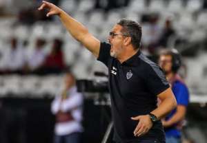 Rogério Micale fez testes no ataque do Altético-MG com Clayton