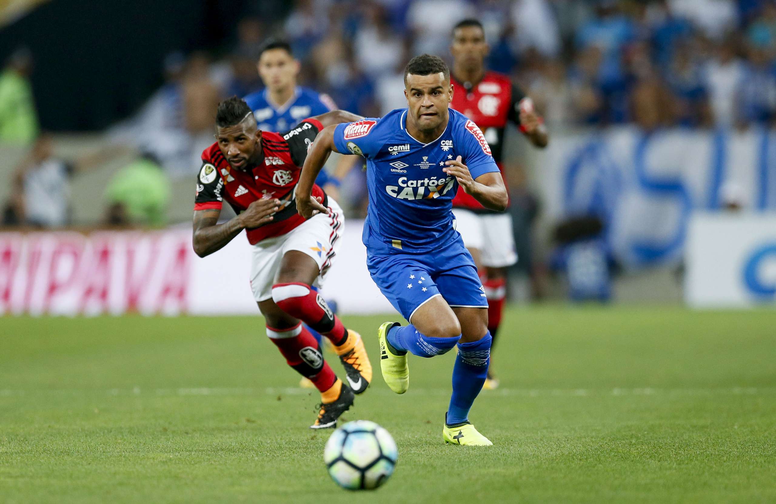 Flamengo é denunciado por confusão no Maracanã e pode perder 10 mandos de campo