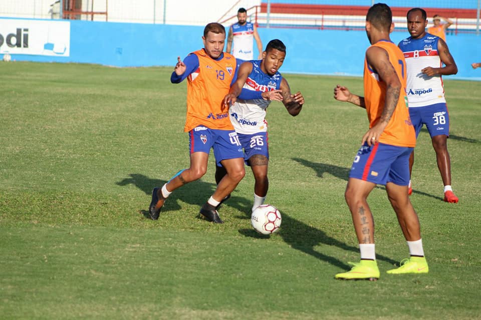 Série C: Fortaleza ‘blinda’ jogadores antes do duelo com o Tupi