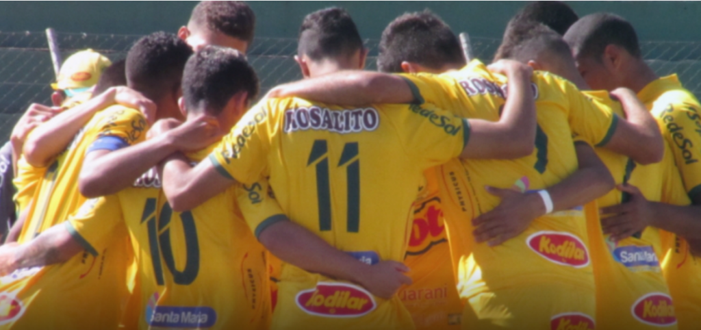 Elenco do Mirassol é composto por 16 jogadores formados nas categorias de base do clube (Foto: Vinicius de Paula/Agência Mirassol FC)