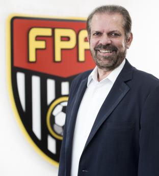 Reinaldo Carneiro: o mais preparado para assumir a CBF