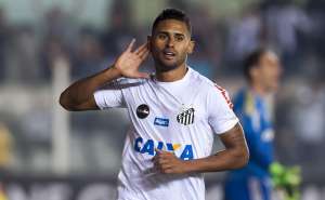 Duelo entre Botafogo e Santos é a grande atração de sábado no Brasileirão