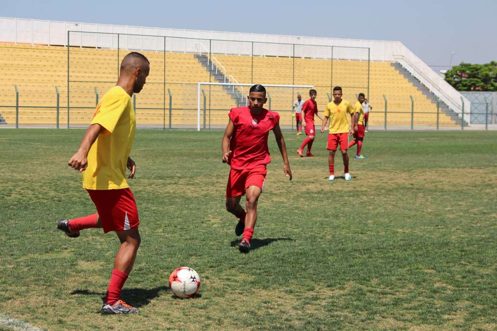 Para repetir o feito de 2006, o treinador não terá desfalques e, visando o melhor desempenho dos atletas, o grupo viaja para Guaratinguetá (Foto: Guilherme Borges/União FC)