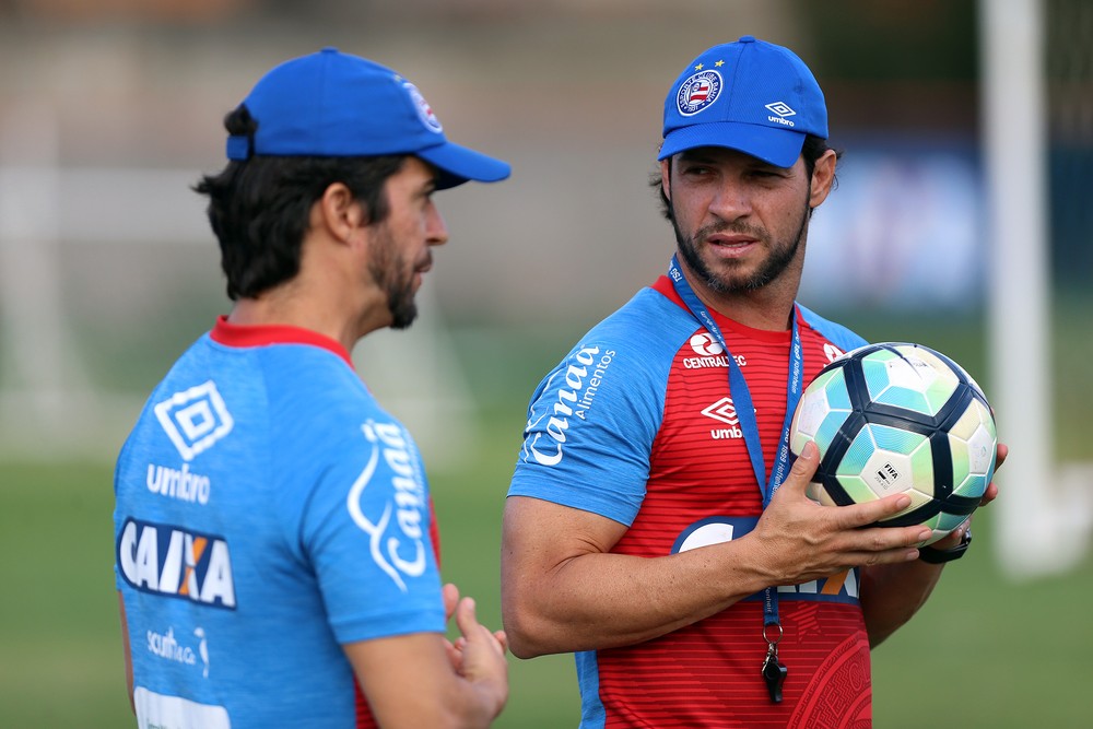 Bahia terá mudanças no meio de campo Bahia terá mudanças no meio de campo
