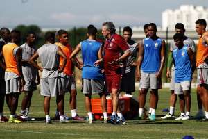 Abel Braga confirma manutenção de dupla formada por jovens