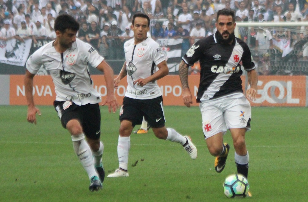O Corinthians foi melhor que o Vasco da Gama, principalmente no segundo tempo, e mereceu a vitória