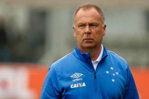 Mano elogia Cruzeiro e vê time em crescimento no Brasileirão