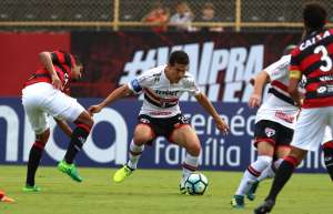 Mancini reconhece que derrota em casa foi a 'pior apresentação' do Vitória