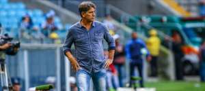 Geromel treina com bola e Luan corre no campo às vésperas de 'decisão' do Grêmio