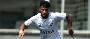 Copa Paulista: Após superar lesões, Danillo estreia com gol e assistência pelo Santos B