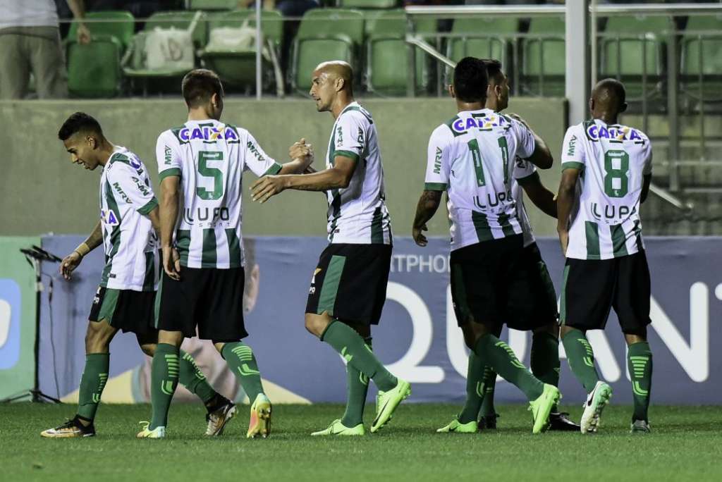 América Mineiro vence e reassume a liderança. (Foto: Mourão Panda / América)