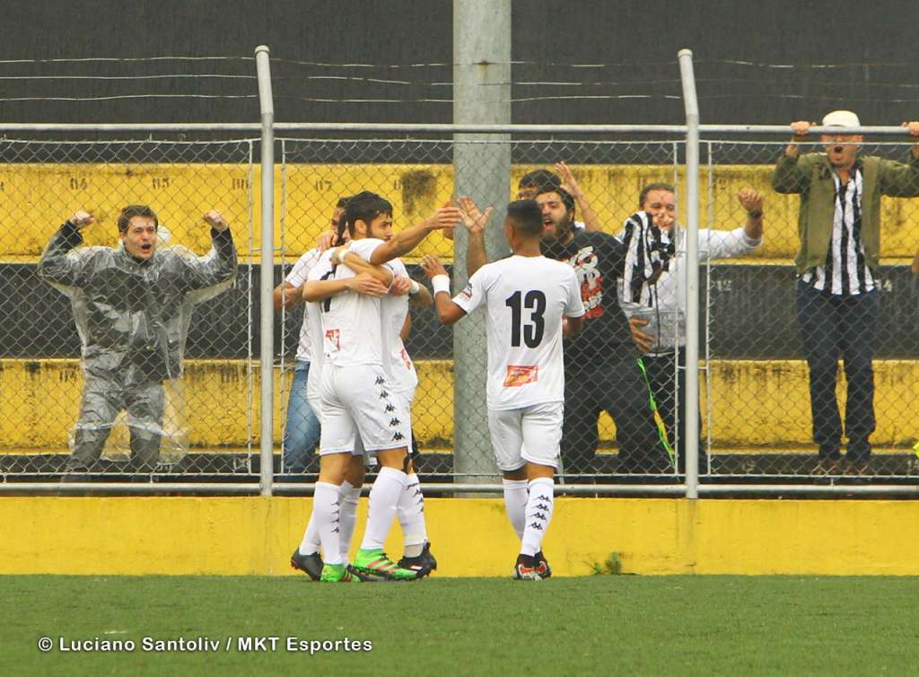 Outro finalista do torneio, o EC São Bernardo apoiou a regra implantada pela entidade máxima do futebol paulista logo no início (Foto: Luciano Santoliv/ MKT Esportes)