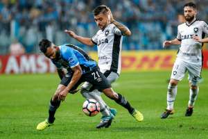 Jair diz que Botafogo merecia mais e revela pacto por vaga na Libertadores